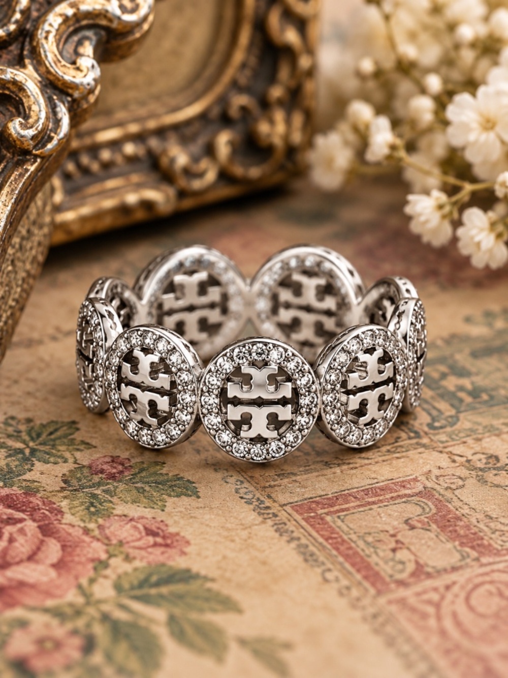 TORY BURCH • Silver Crystal Miller Logo Band Ring
